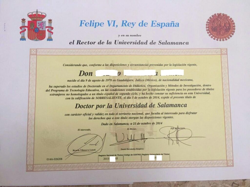 Por qué Comprar un Título Oficial en España